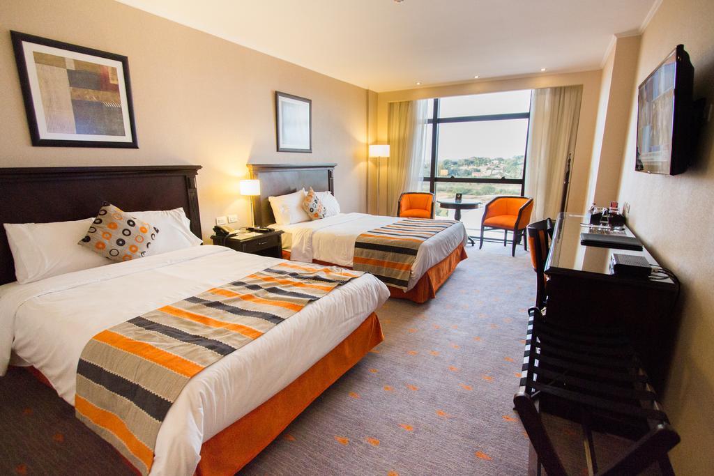 Carnaval Hotel Casino Encarnacion Ngoại thất bức ảnh