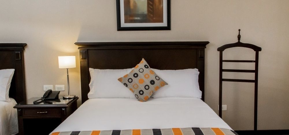 Carnaval Hotel Casino Encarnacion Ngoại thất bức ảnh A bed
