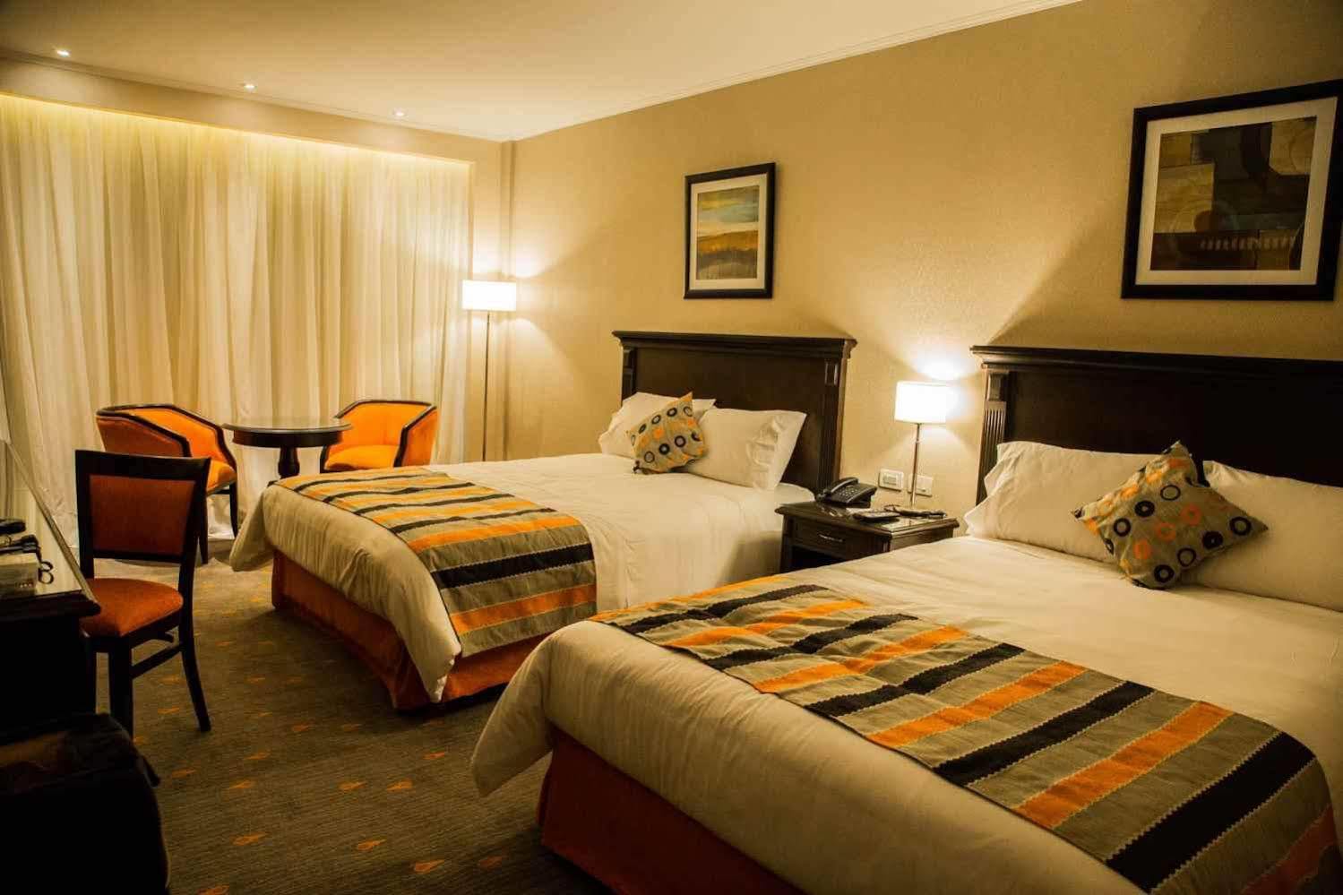 Carnaval Hotel Casino Encarnacion Ngoại thất bức ảnh A room at the hotel