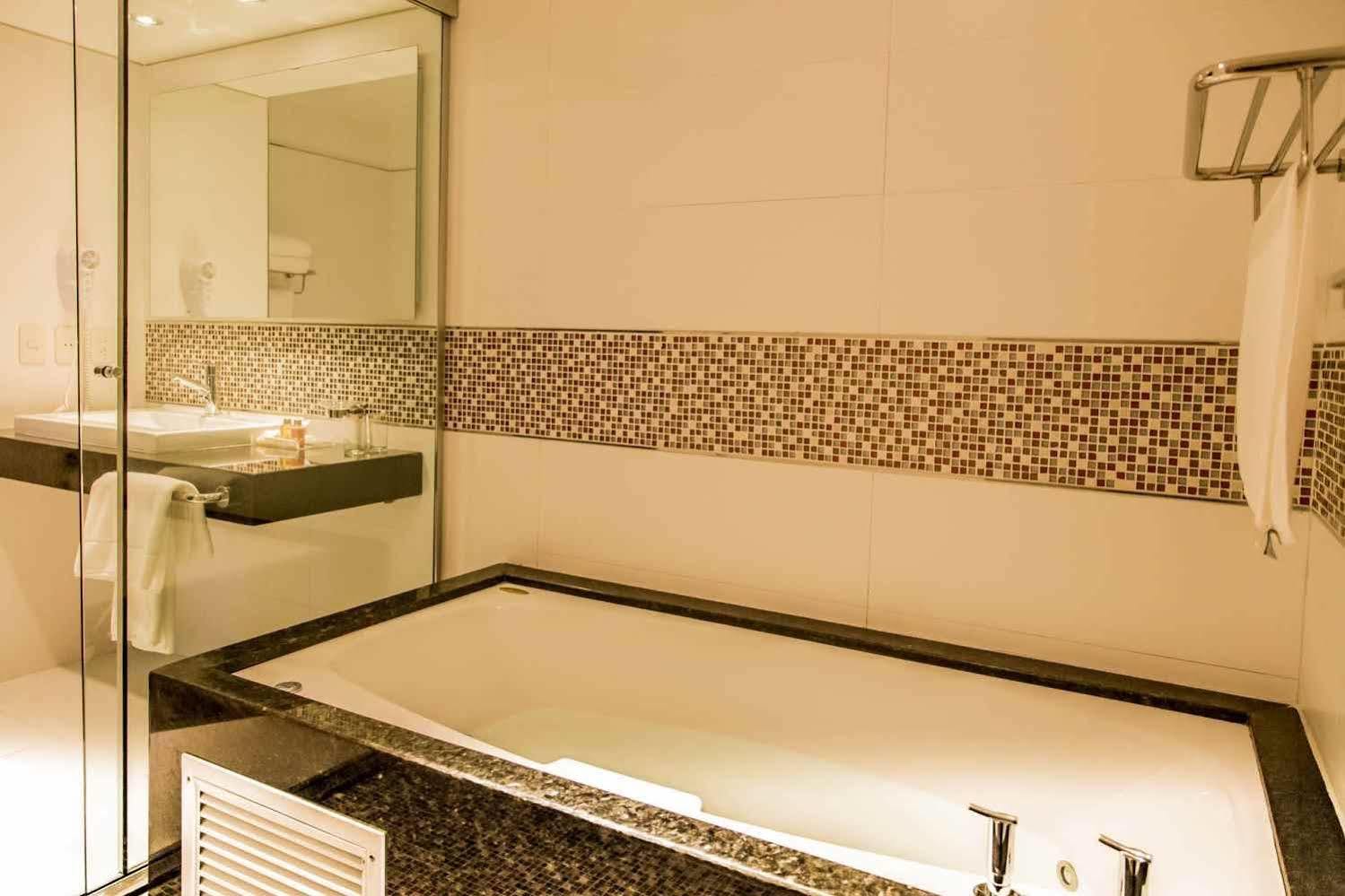 Carnaval Hotel Casino Encarnacion Ngoại thất bức ảnh Bathroom