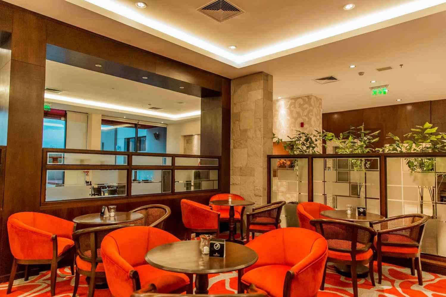 Carnaval Hotel Casino Encarnacion Ngoại thất bức ảnh The lounge at the airport
